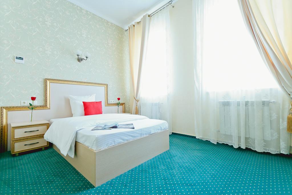 Onegin Boutique Hotel Saratow Zimmer foto